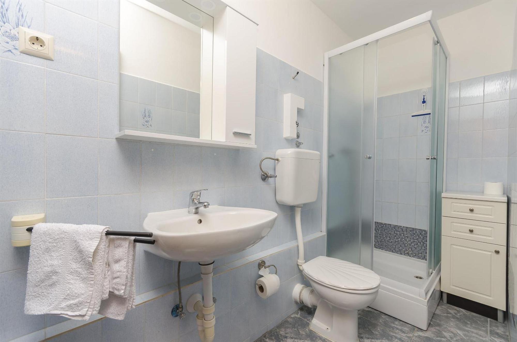 Apartments Rajka Vodice Kültér fotó